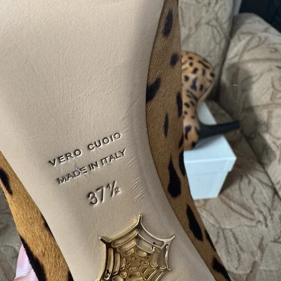 Charlotte Olympia Alice Platform High Pump In Hyena Animal Print Black Sz 37.5